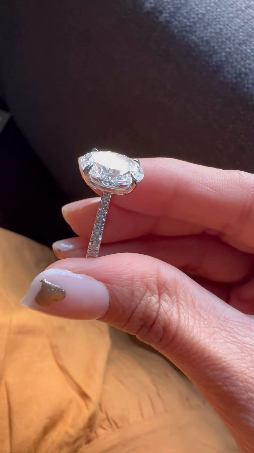Oval Diamond Band