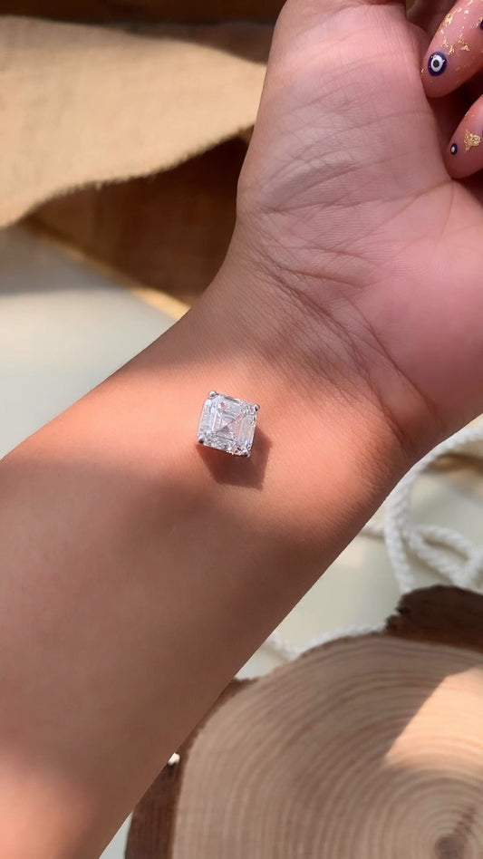 Unique Pendant