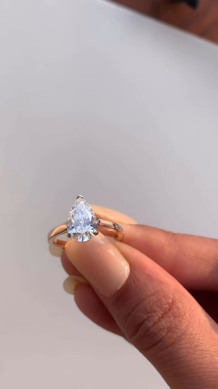 Solitaire Moissanite Engagement Ring