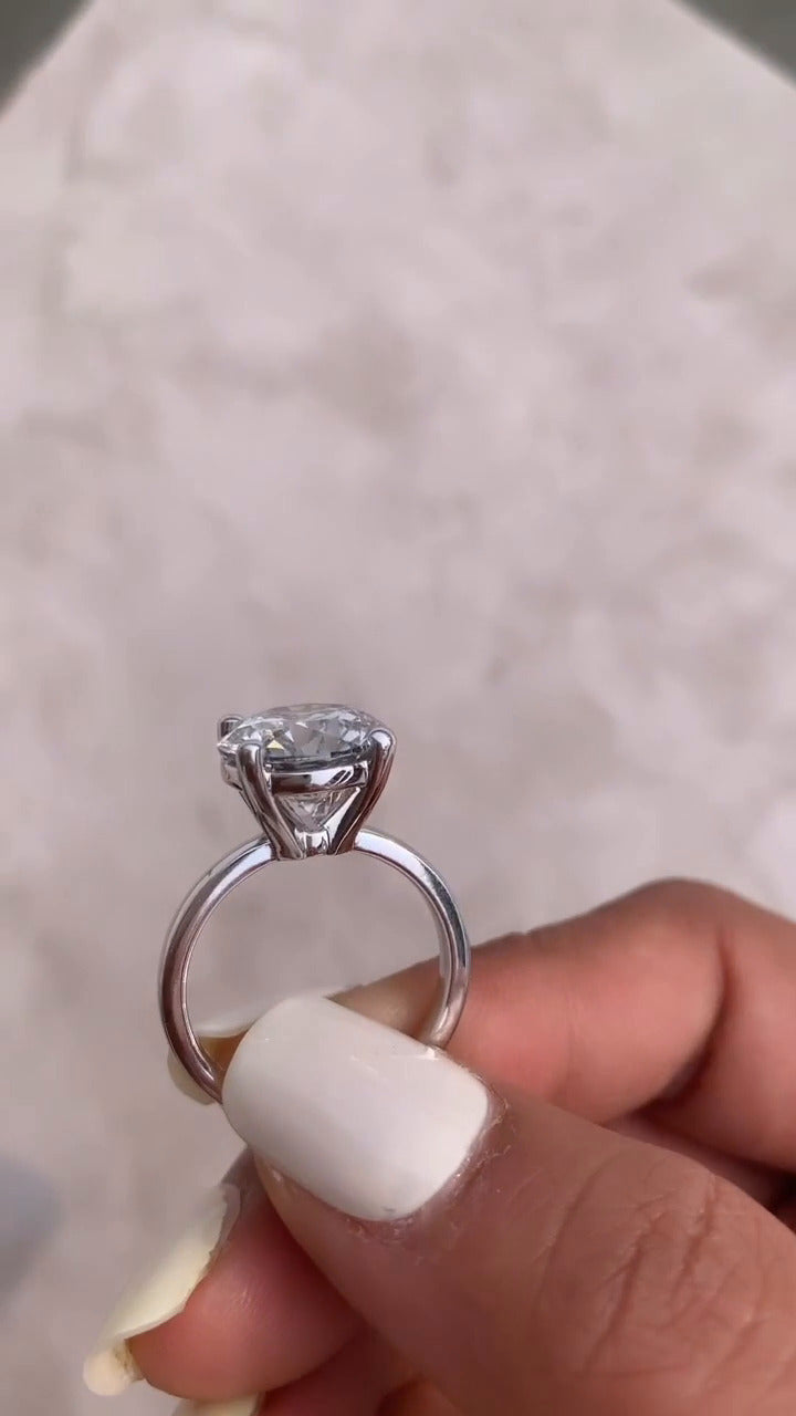Round Solitaire Ring