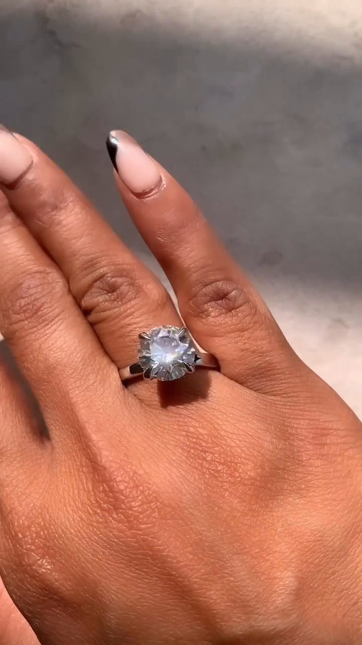 Solitaire Moissanite Ring