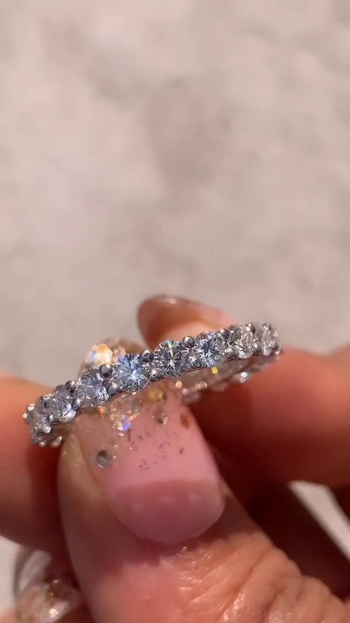 Round Wedding Ring