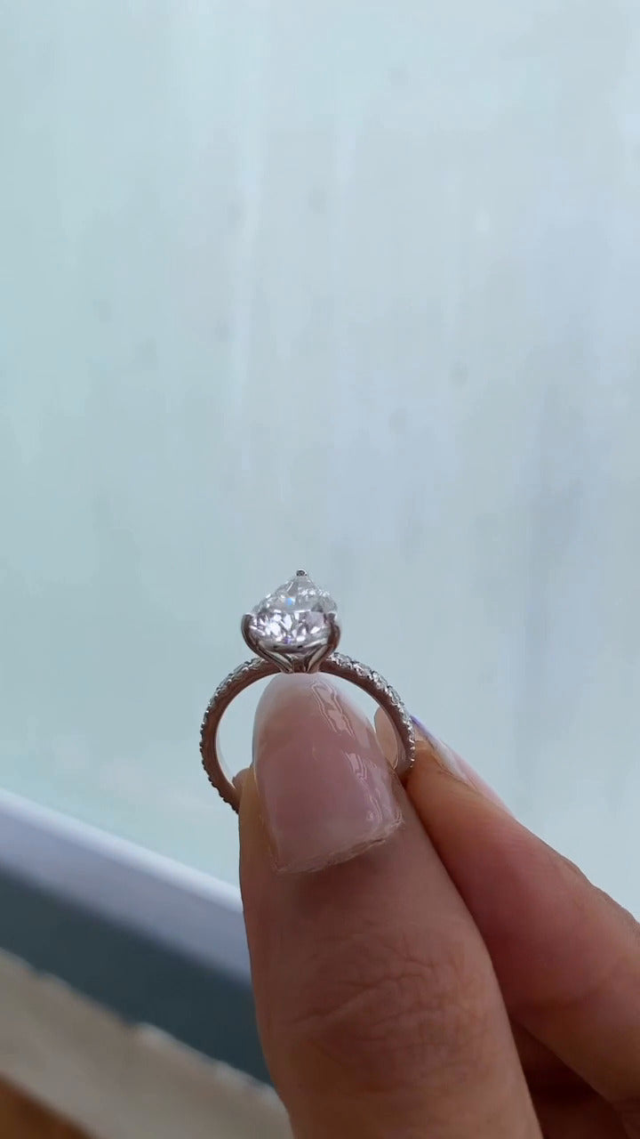 Pear Engagement Ring