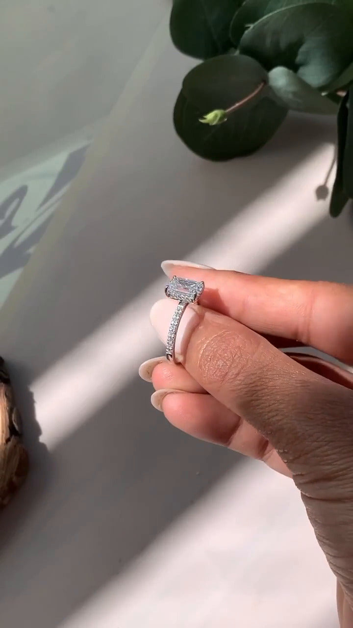 Moissanite Ring