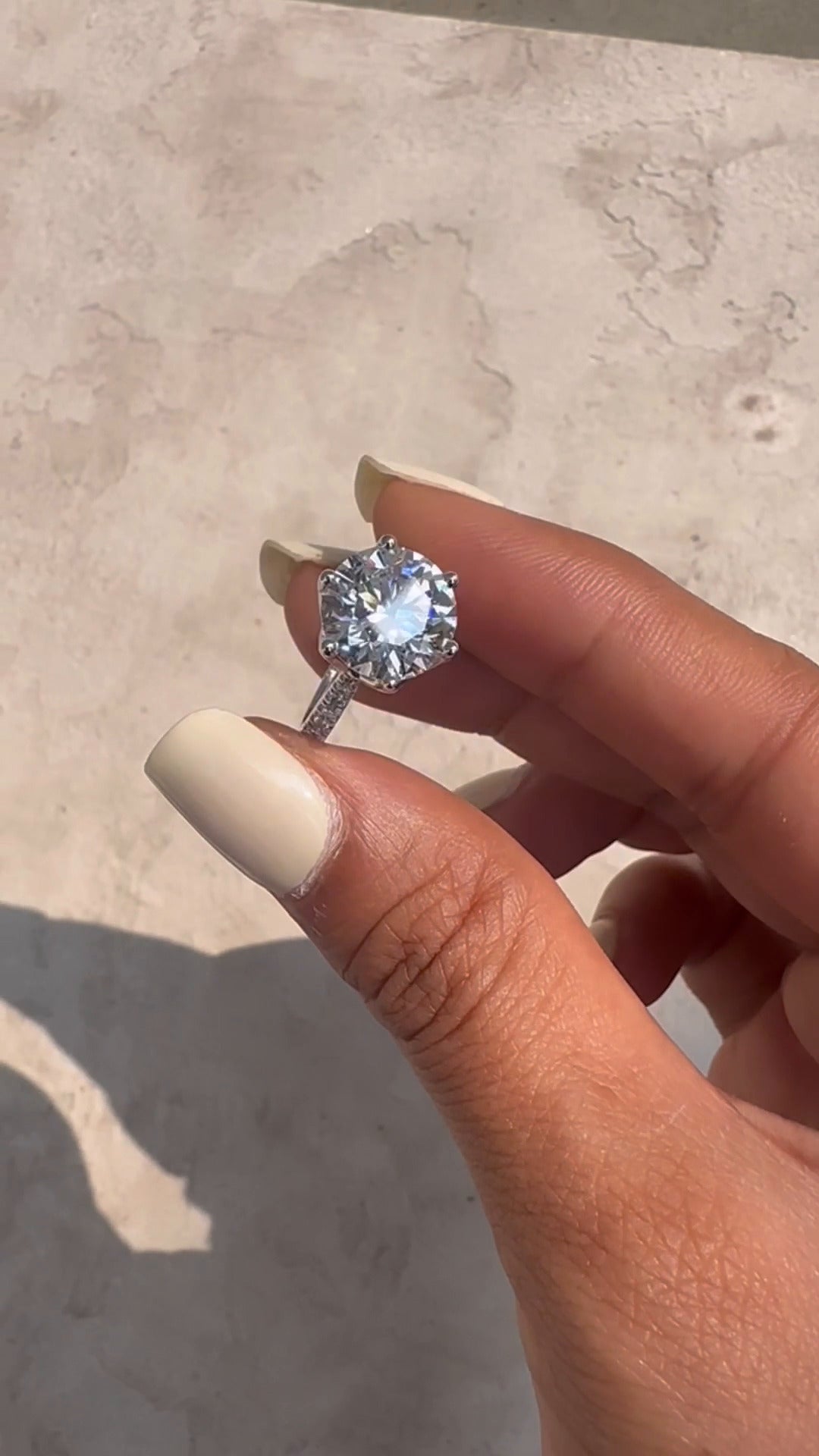 Round Diamond Ring