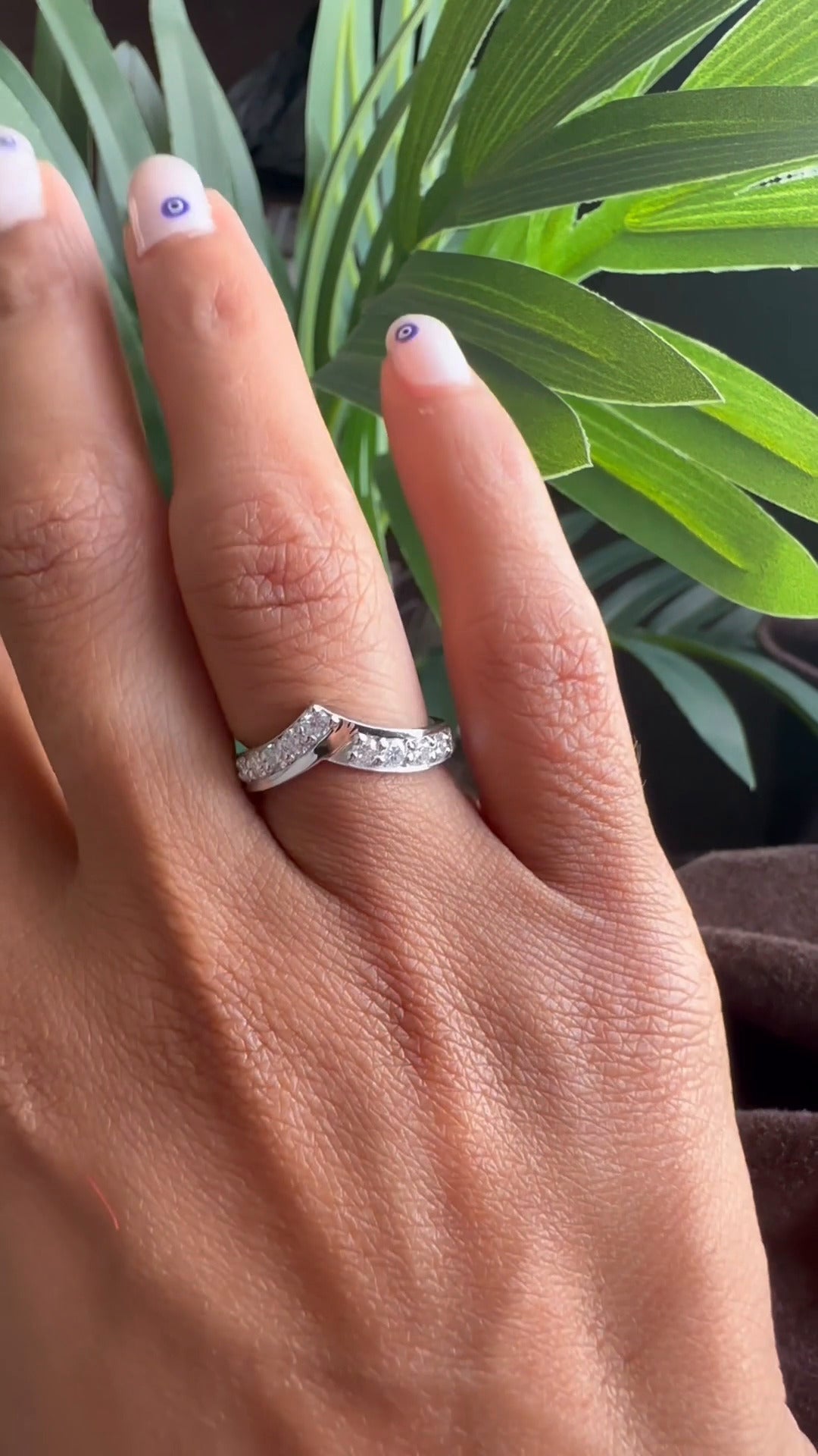 Nia Shaped Wedding Ring