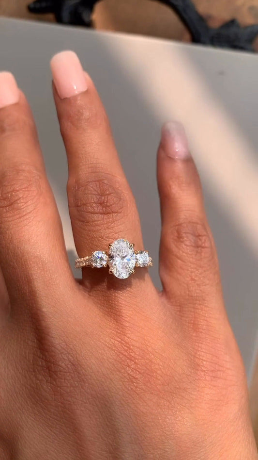 Unique Ring