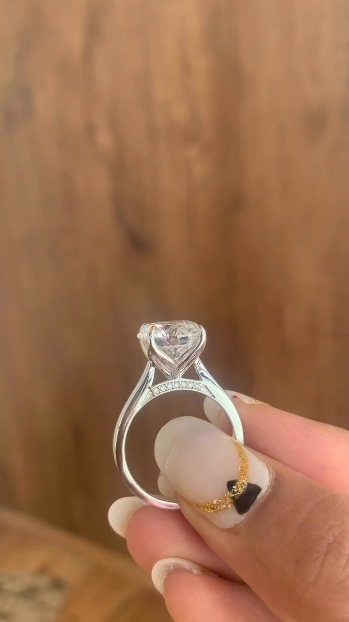 Saffron Diamond Ring