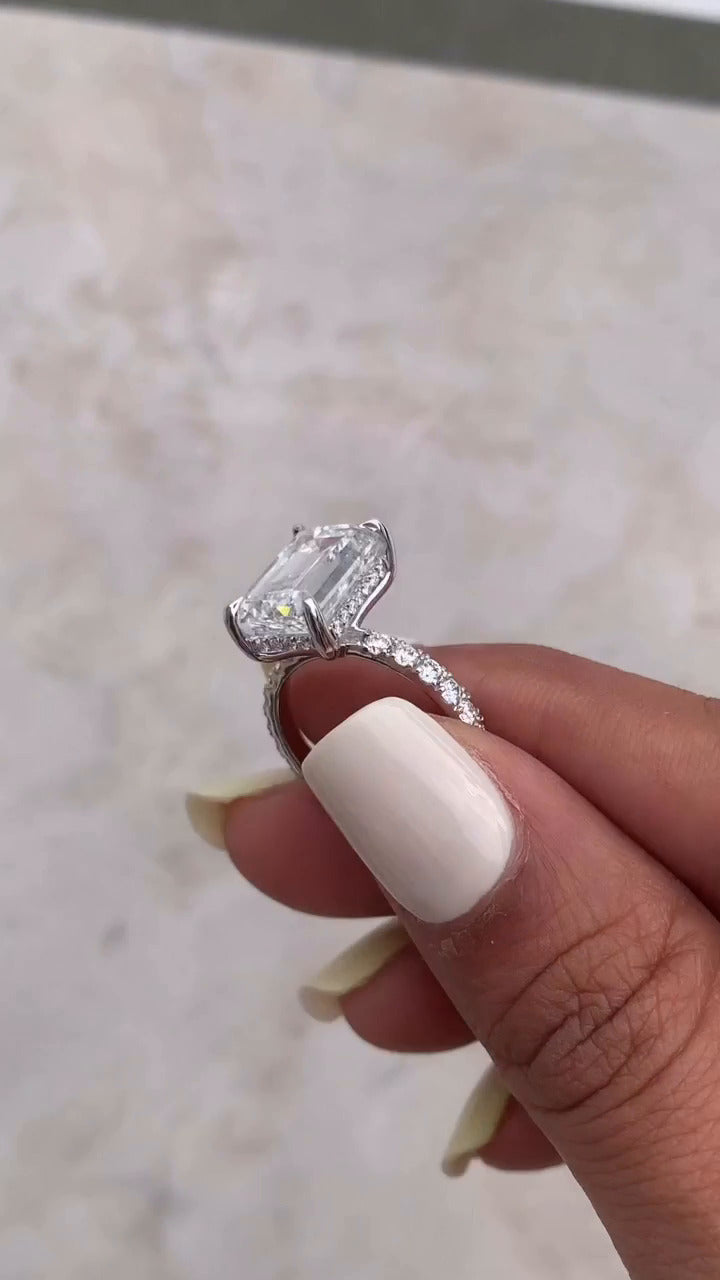 Moissanite Ring