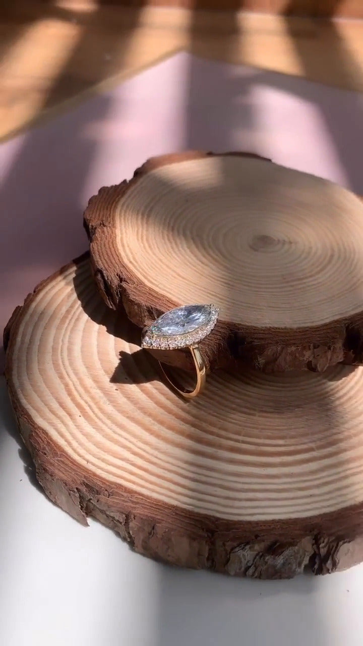 Thida Engagement Ring