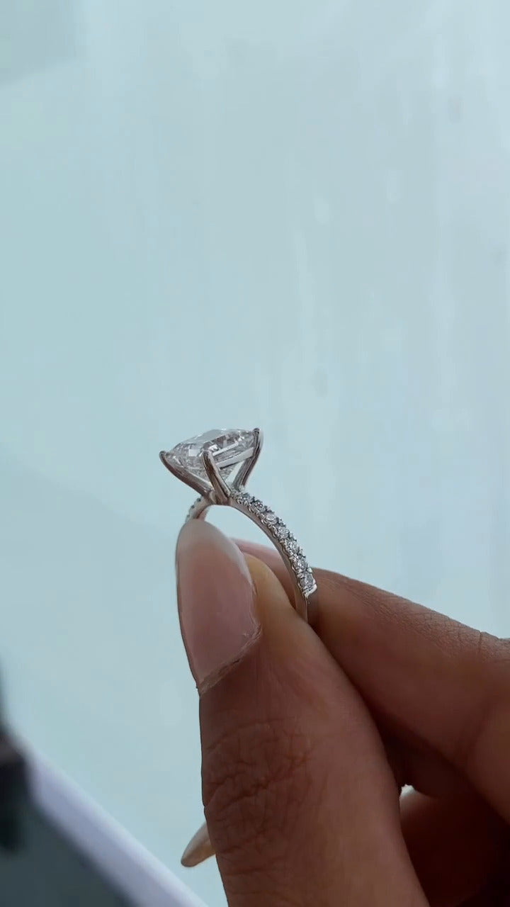 Vittoria Princess Diamond Band