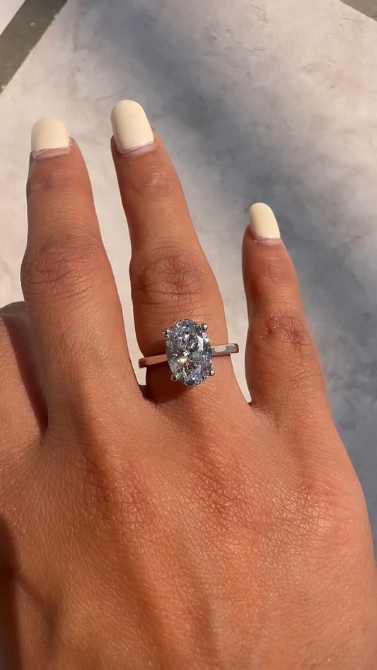 Oval Diamond Ring